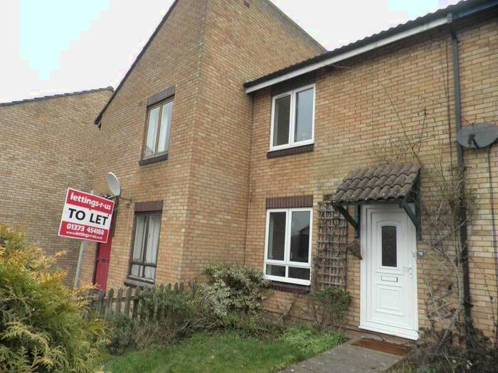 3 Bedroom House To Rent In Aspen Close, Frome, Somerset, BA11