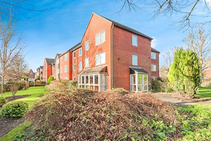 1 Bedroom Flat For Sale In Upper Holland Road, Sutton Coldfield, B72