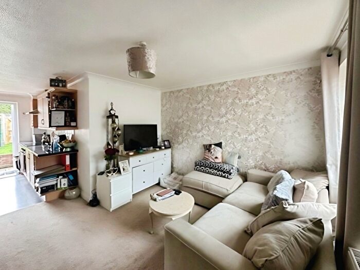 1 Bedroom Terraced House To Rent In Saffron Walden, Saffron Walden, CB11