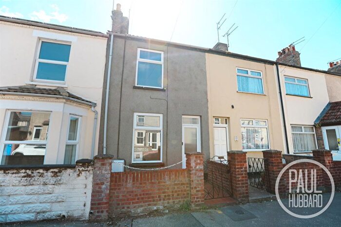 3 Bedroom Terraced House To Rent In Essex Road, Lowestoft, NR32