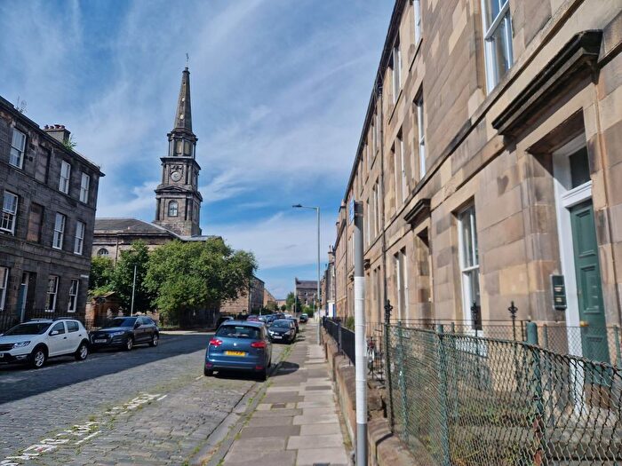 4 Bedroom Flat To Rent In Madeira Street, Edinburgh, EH6