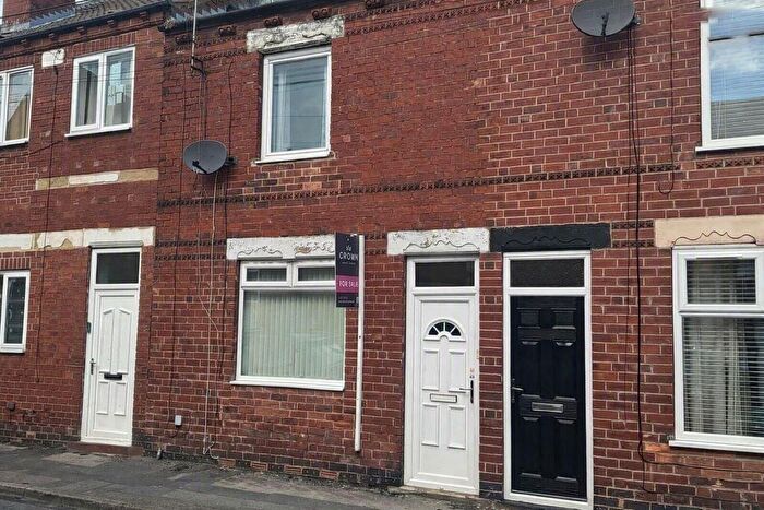 2 Bedroom Terraced House For Sale In Ambler Street, Castleford, WF10