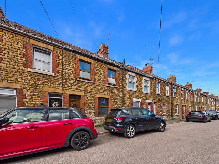 2 Bedroom Terraced House For Sale In Downing Street, Chippenham, SN14