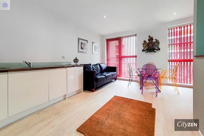 1 Bedroom Flat To Rent In Warton Road, Stratford, London, E15