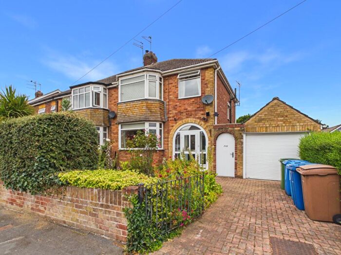 3 Bedroom Semi-Detached House For Sale In Sigston Road, Beverley, East Riding Of Yorkshire, HU17