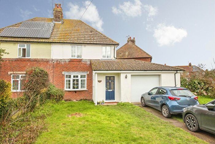 3 Bedroom Semi Detached House For Sale In Speedwell Road, Colchester, CO2