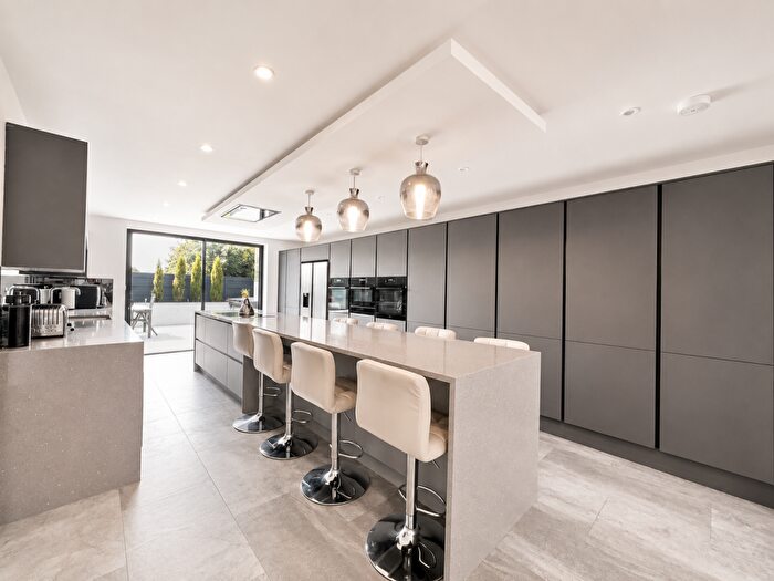 5 Bedroom Detached House For Sale In Blackpool Road, Lytham, FY8