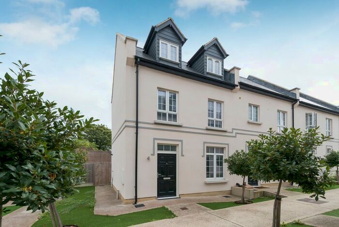 2 Bedroom Terraced House To Rent In Spire Close, Ramsgate, CT11