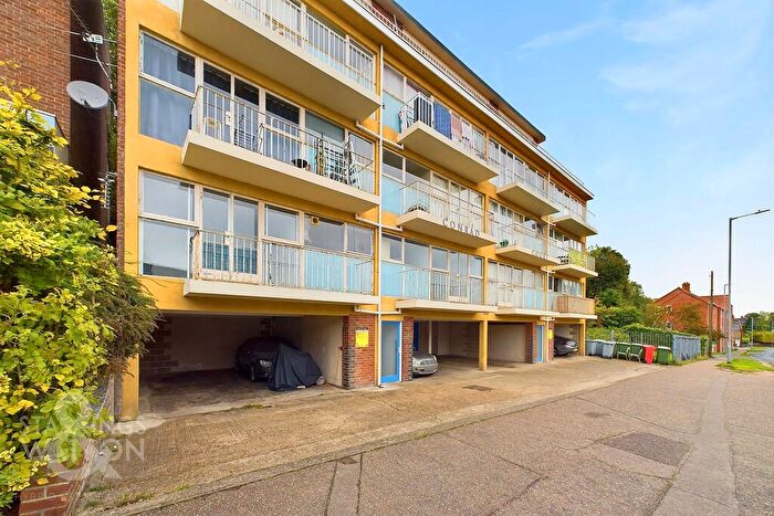 1 Bedroom Flat For Sale In Conrad Court, Yarmouth Road, Thorpe St. Andrew, NR7