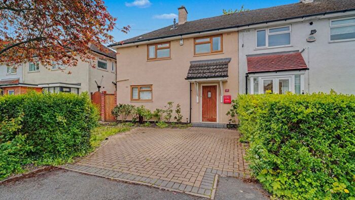 3 Bedroom Semi Detached House For Sale In Shirley Park Road, Shirley, Solihull, B90