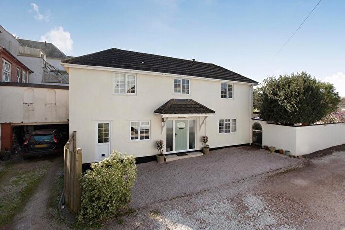 2 Bedroom Detached House For Sale In The Strand, Starcross, EX6