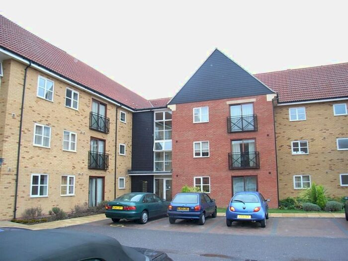2 Bedroom Flat To Rent In Trelawney Place, Howard Road, Chafford Hundred, Grays, RM16