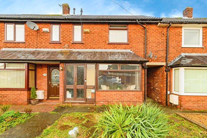 3 Bedroom Semi Detached House For Sale In Kingston Road, Radcliffe, Manchester, Greater Manchester, M26