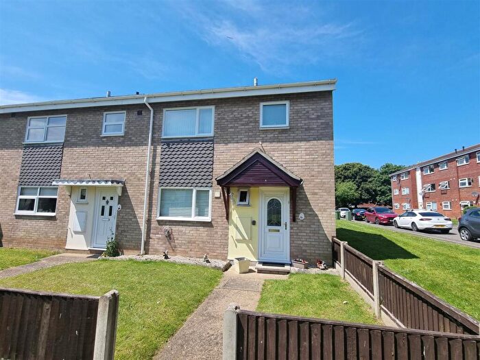 3 Bedroom End Of Terrace House To Rent In Amethyst Close, Gorleston, NR31