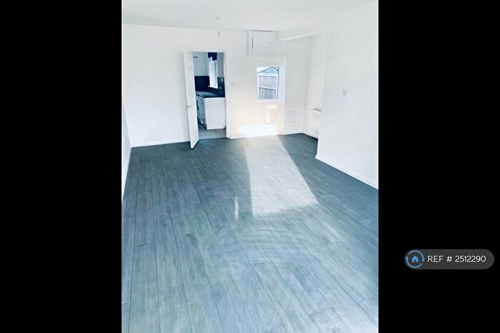 3 Bedroom Terraced House To Rent In Sandhurst Road, Rainhill, Prescot, L35