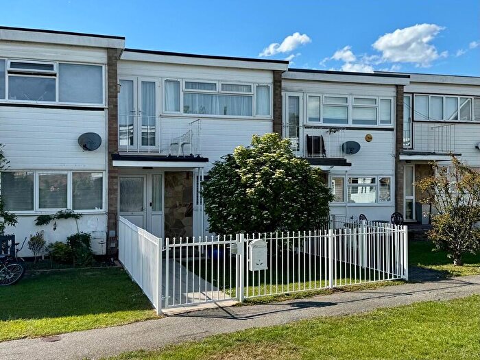 3 Bedroom Terraced House For Sale In The Belvedere, Burnham-on-Crouch, CM0