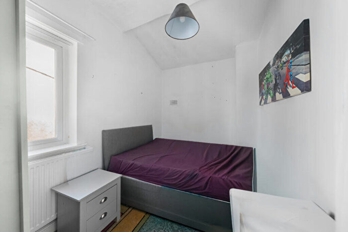 3 Bedroom Terraced House For Sale In Thomson Road, Liverpool, L21