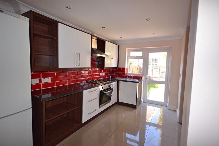 5 Bedroom Terraced House To Rent In Borwick Avenue, London, E17