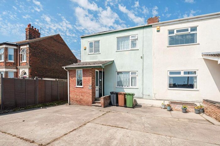 3 Bedroom Semi-Detached House For Sale In Southtown Road, Great Yarmouth, NR31