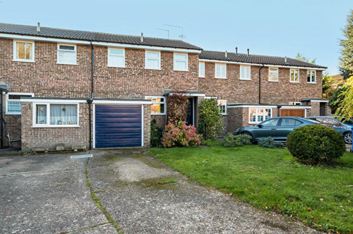 3 Bedroom Terraced House For Sale In Bunces Close, Eton Wick, Windsor, SL4