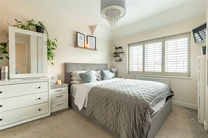 3 Bedroom Semi Detached House For Sale In Worrell Road, Frenchay, Bristol, BS16