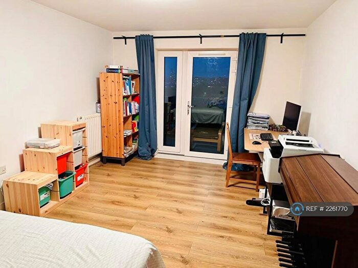 2 Bedroom Flat To Rent In Fairthorn Road, London, SE7