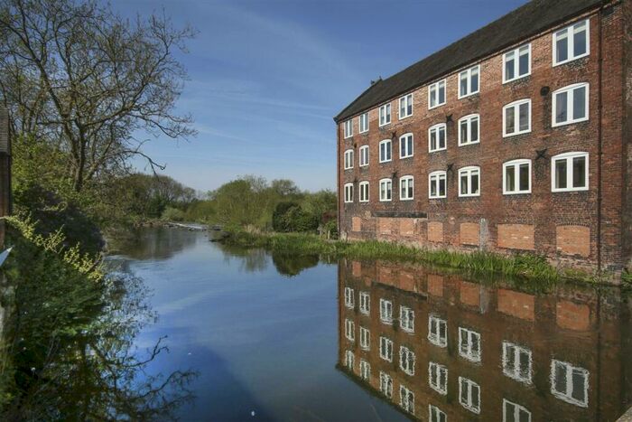 2 Bedroom Character Property To Rent In Old Corn Mill, The Flour Mills, Burton On Trent, DE15