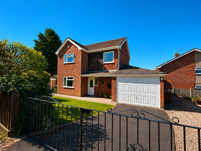 3 Bedroom Detached House For Sale In Westerley Close, Cinderford, GL14