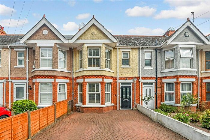 4 Bedroom Terraced House For Sale In Stanley Road, Folkestone, Kent, CT19