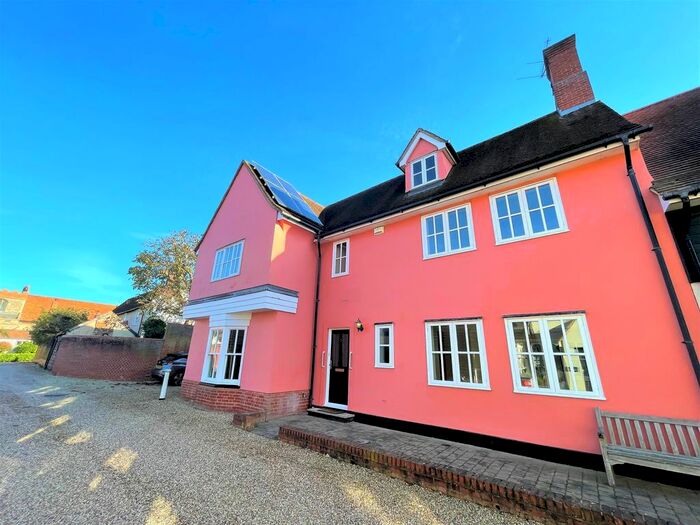 4 Bedroom Semi-Detached House To Rent In Ruffels Place, Stebbing, Dunmow CM6