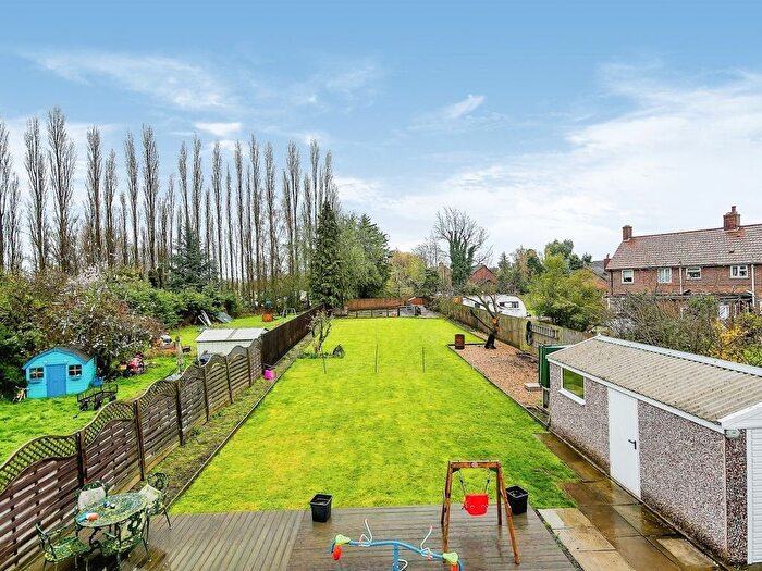 3 Bedroom Semi-detached House For Sale In Lode Avenue, Upwell, Wisbech, PE14