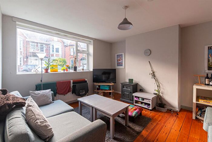 6 Bedroom Terraced House To Rent In Rothbury Terrace, Heaton, Newcastle Upon Tyne, NE6