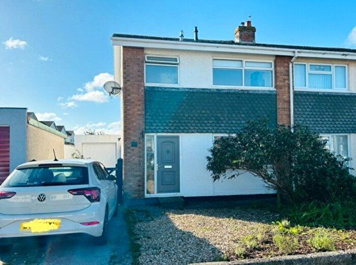 3 Bedroom Semi-Detached House To Rent In Sandpiper Road, Porthcawl, CF36