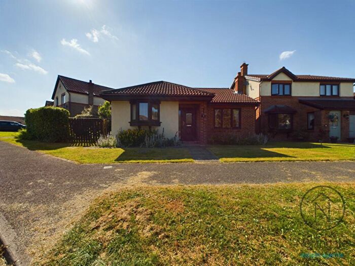 2 Bedroom Detached House For Sale In Brafferton Close, Newton Aycliffe, DL5