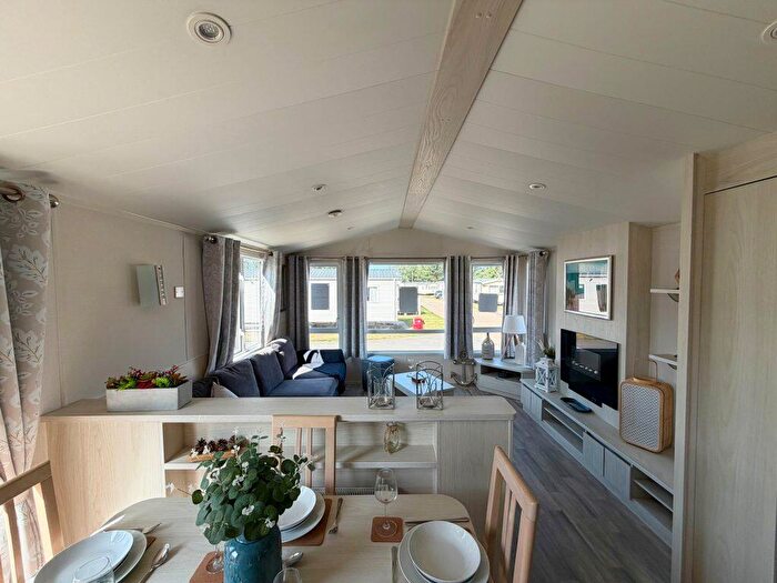 2 Bedroom Park Home For Sale In Broadland Sands Holiday Park – Suffolk, NR32