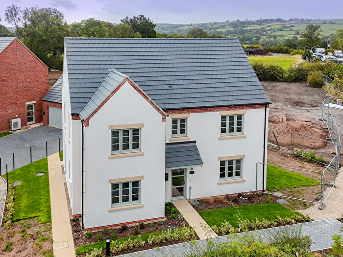 4 Bedroom Detached House For Sale In Brook Lane, Wessington, DE55