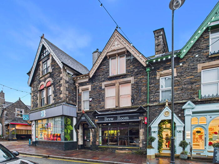 2 Bedroom Flat To Rent In Crescent Road, Windermere, LA23