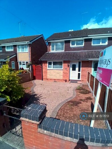 3 Bedroom Semi-Detached House To Rent In Audley Drive, Kidderminster, DY11