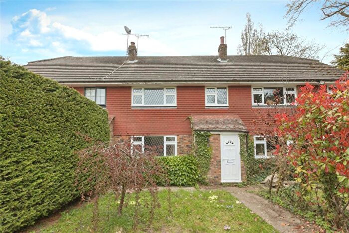 3 Bedroom Terraced House For Sale In Three Gates Road, Fawkham, Longfield, Kent, DA3