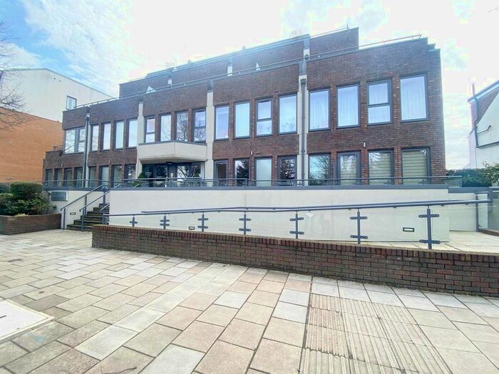 1 Bedroom Flat To Rent In Lower Richmond Road, Kew, Richmond, TW9