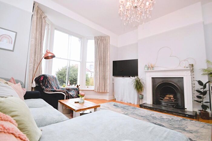 2 Bedroom Apartment To Rent In Herbert Road, London, SE18