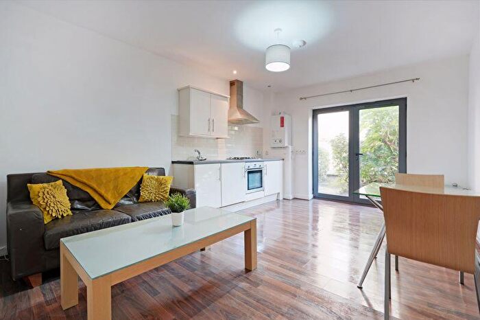 1 Bedroom Apartment To Rent In Cutlery Works, Lambert Street, Sheffield, S3