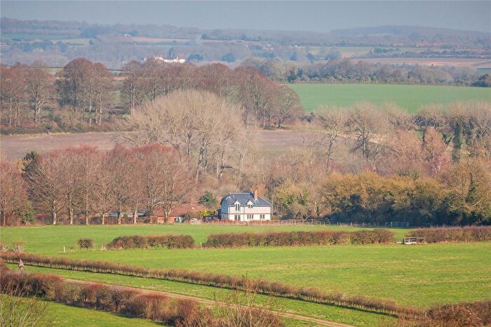 4 Bedroom Detached House For Sale In The Hollow, Broughton, Stockbridge, Hampshire, SO20