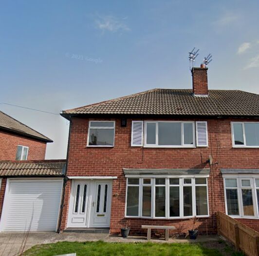 3 Bedroom Semi-Detached House To Rent In Regent Farm Road, Gosforth, Newcastle Upon Tyne, NE3