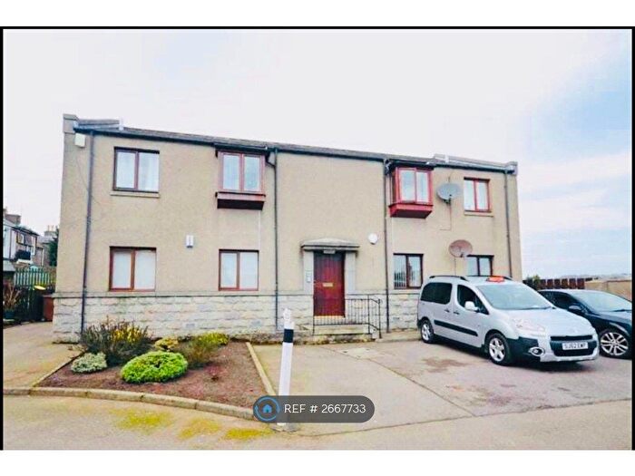 2 Bedroom Flat To Rent In Gladstone Place, Woodside, Aberdeen, AB24