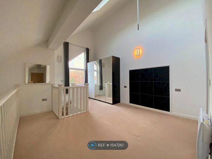 2 Bedroom Maisonette To Rent In Neptune Apartments, Pentrechwyth, Swansea, SA1