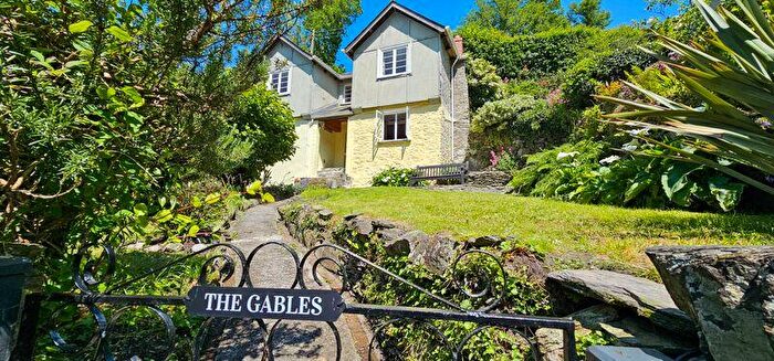 3 Bedroom Character Property To Rent In Bodinnick, Fowey, PL23