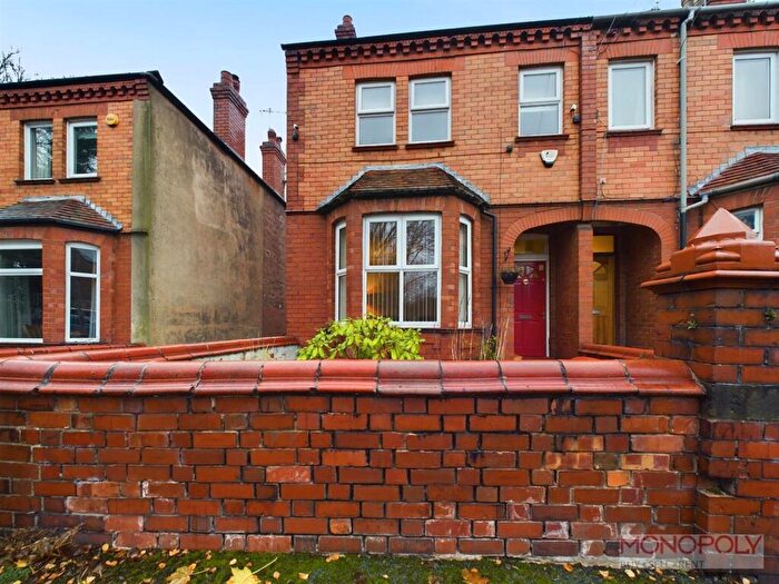 4 Bedroom Terraced House For Sale In Gerald Street, Wrexham, LL11