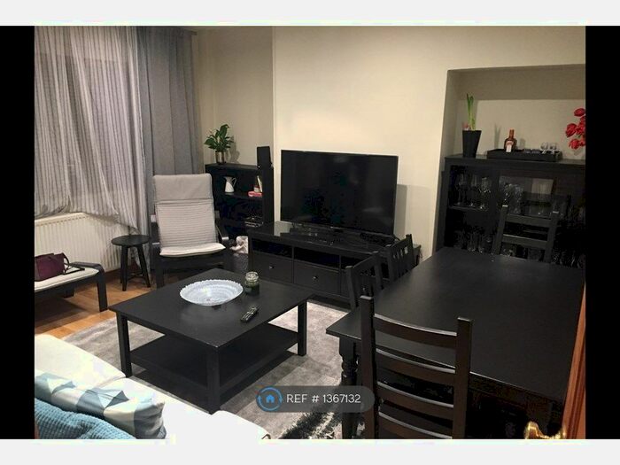 3 Bedroom Terraced House To Rent In Carter Road, Coventry, CV3