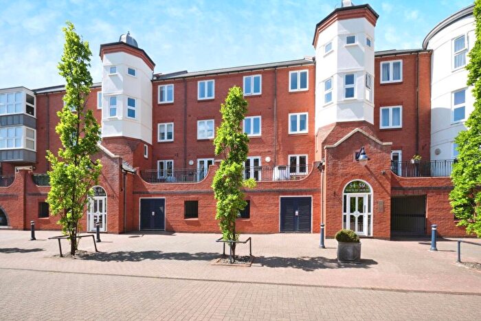 2 Bedroom Flat For Sale In Symphony Court, Birmingham, West Midlands, B16